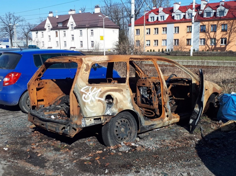 zdjęcie: Z miasta zniknęły kolejne wraki.